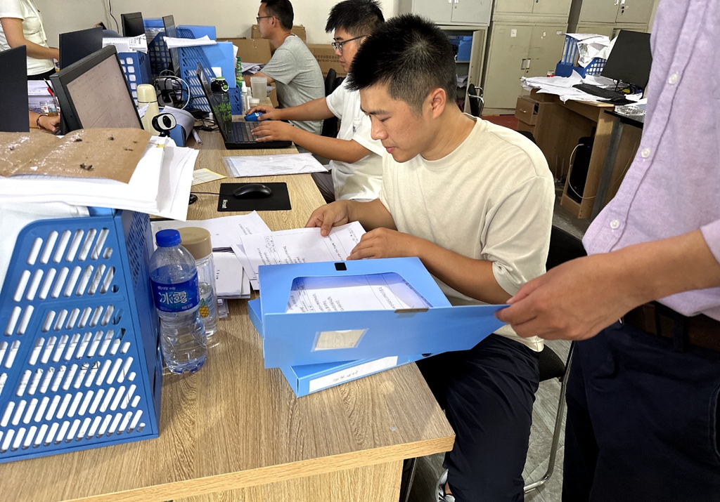 建投建工多举措开展安全宣传和检查 (4).jpg