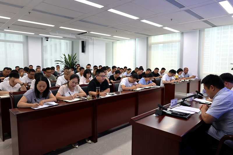 建投建工召开专题会议部署近期重要工作1 (2).JPG