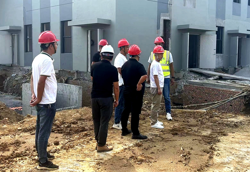 杨祖强到项目工地开展节前安检和工作督导 (2).jpg