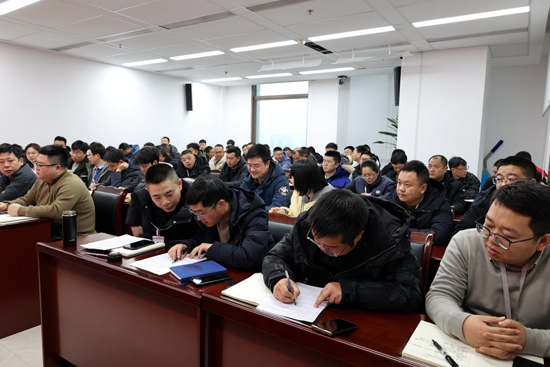 建投建工组织召开复工复产工作会 (3).JPG