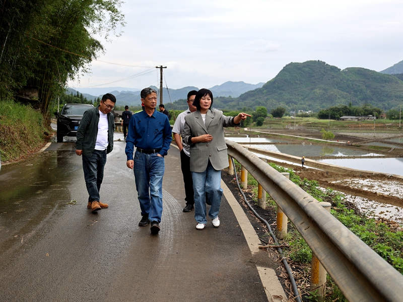 杨祖强董事长赴多地“高农”项目开展节前安全质量专项检查 (4).JPG